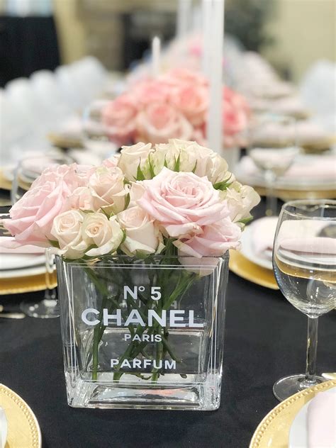 coco chanel party accessories.